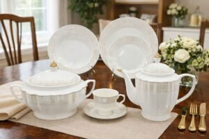 DINNER SET BONE CHINA 61PC